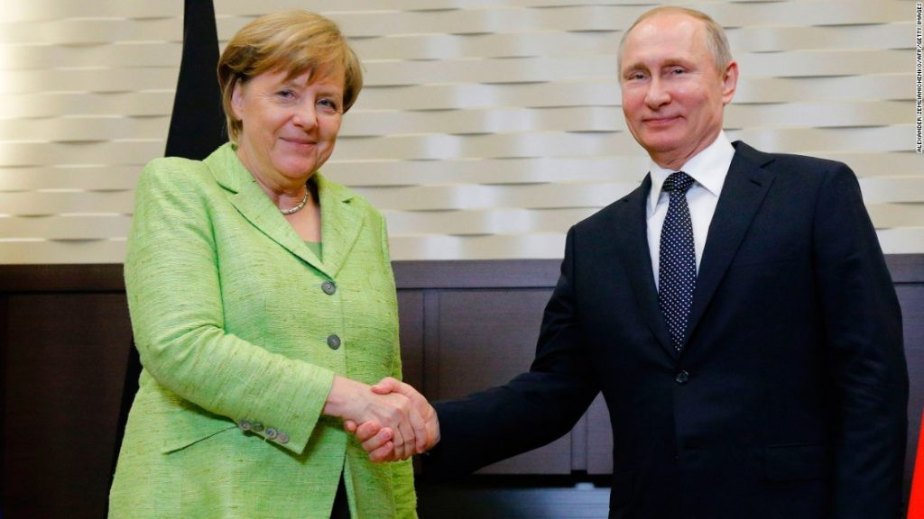 Μέρκελ: Άρση κυρώσεων στην Ρωσία μόνο με ειρήνη στην Ουκρανία